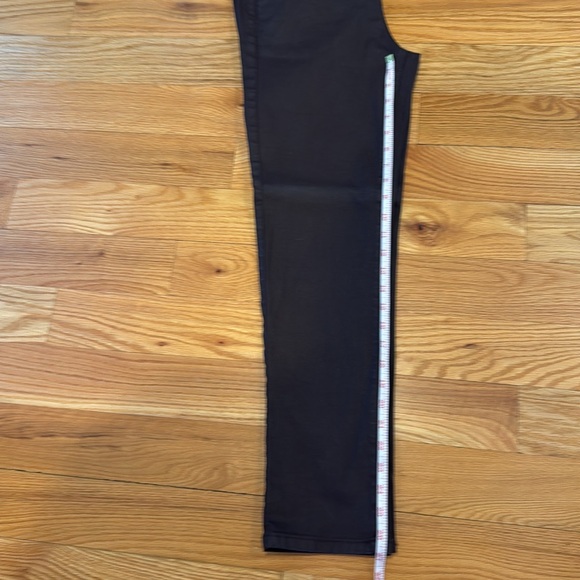 NWOT Banana Republic coated jeans - barn red color (brown) - Picture 9 of 9